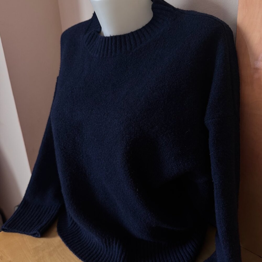 Zara Classic Navy Blue Ribbed Trim Women's Crewneck Sweater